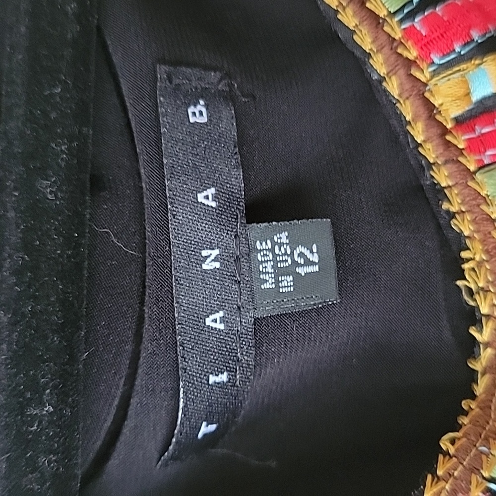 TIANA B Linen Embroidered Sleeveless Dress - Picture 6 of 10